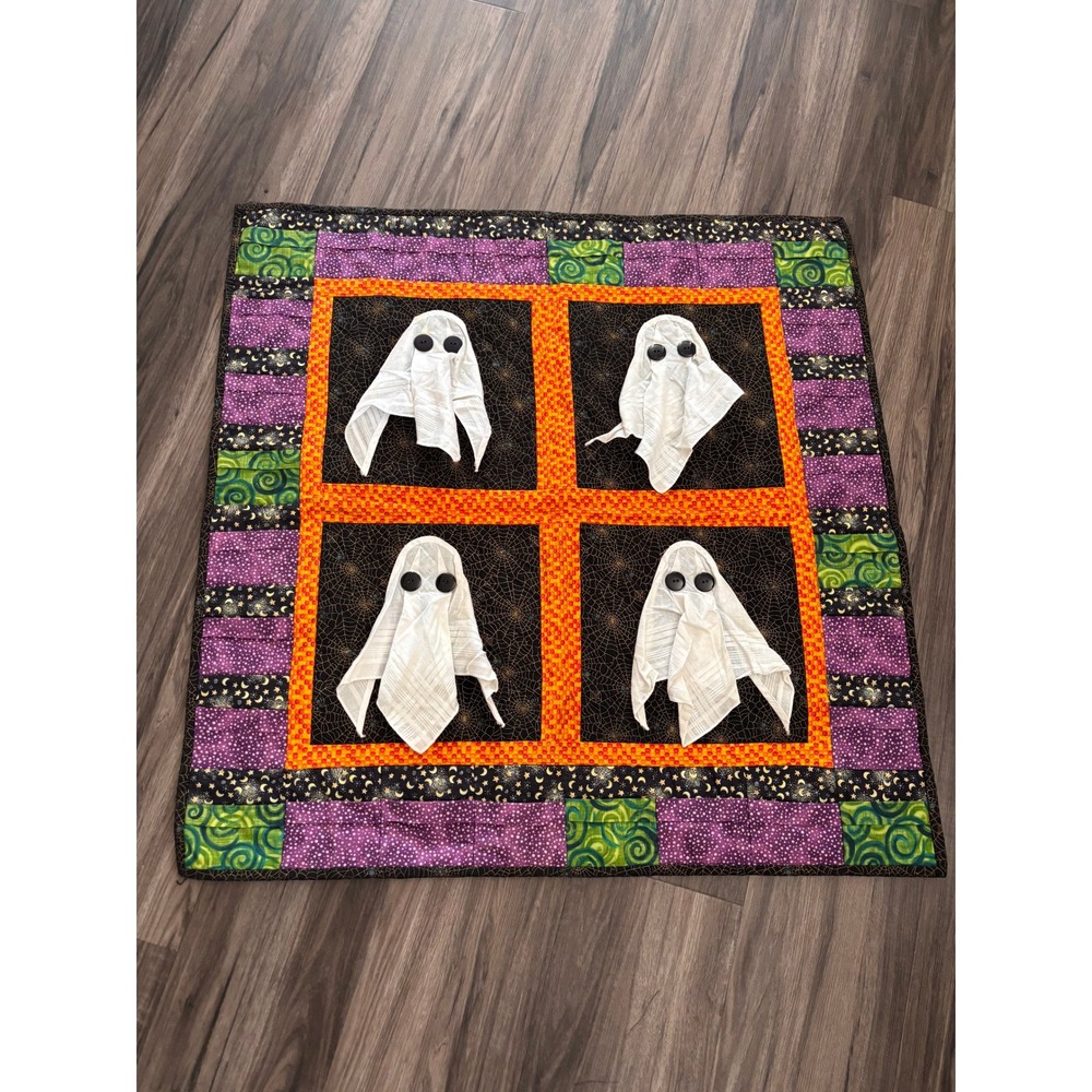 Halloween Ghost Handmade Wall Hanging Quilt 3D Applique Celestial Purple Vintage